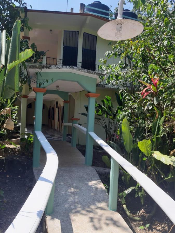 Hotel Cabanas Margarita & Ed Palenque Ngoại thất bức ảnh