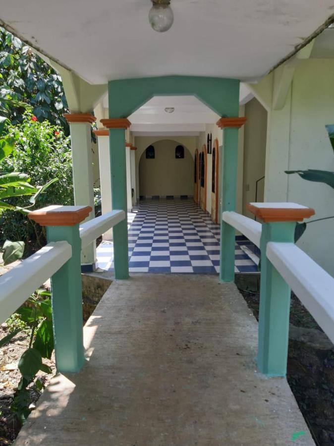 Hotel Cabanas Margarita & Ed Palenque Ngoại thất bức ảnh