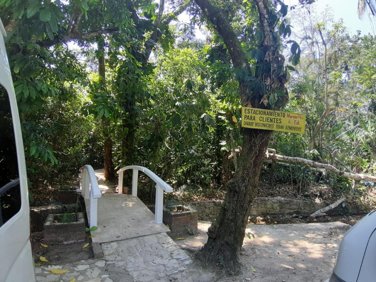 Hotel Cabanas Margarita & Ed Palenque Ngoại thất bức ảnh