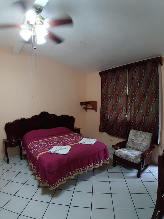 Hotel Cabanas Margarita & Ed Palenque Ngoại thất bức ảnh