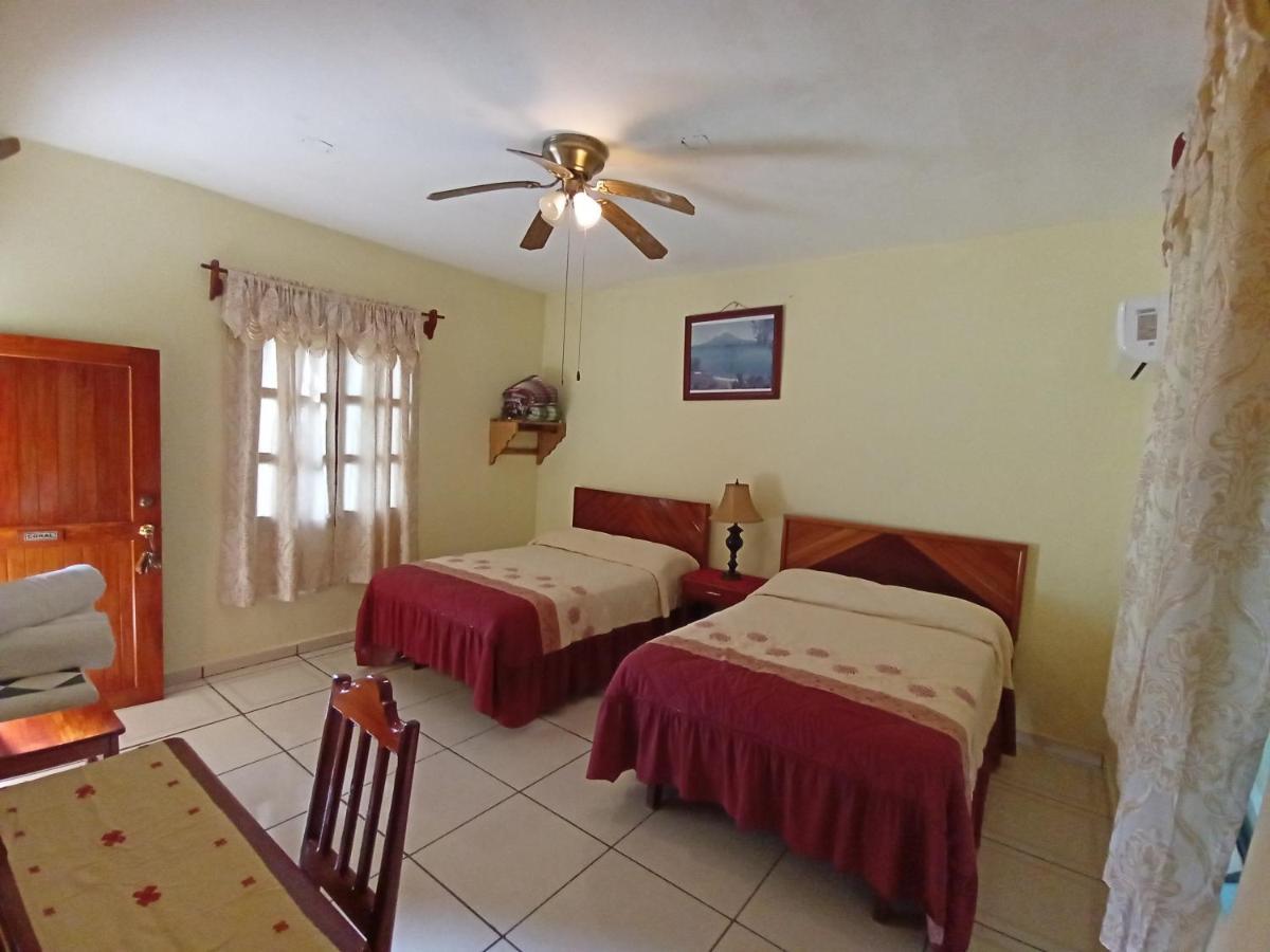 Hotel Cabanas Margarita & Ed Palenque Ngoại thất bức ảnh