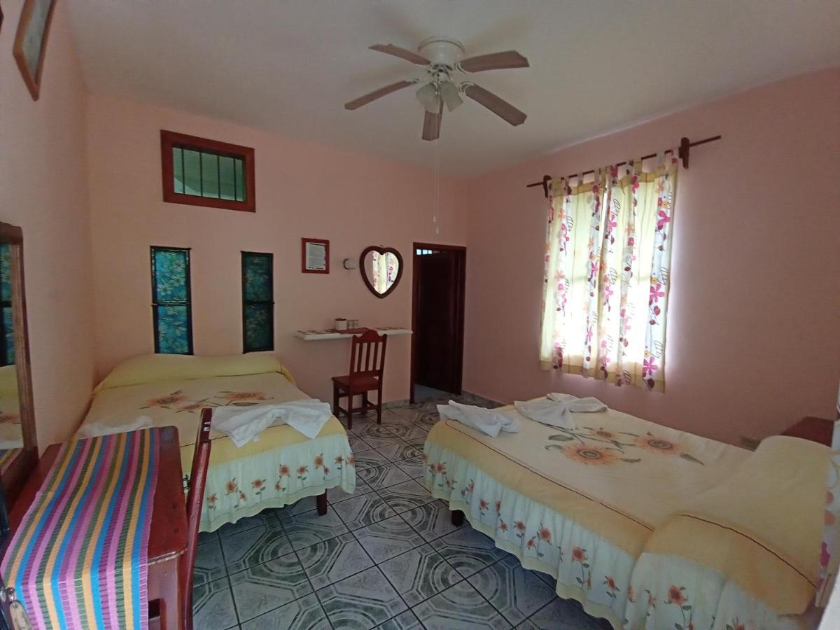 Hotel Cabanas Margarita & Ed Palenque Ngoại thất bức ảnh