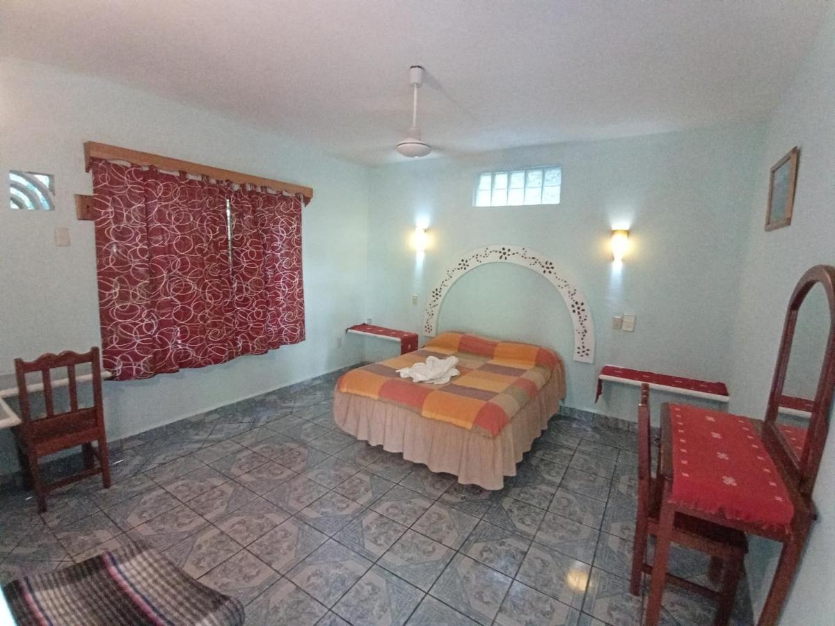Hotel Cabanas Margarita & Ed Palenque Ngoại thất bức ảnh